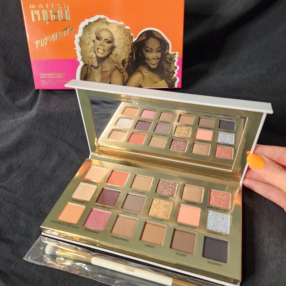 *NEW* RuPaul × Mally Beauty Palette and Brush